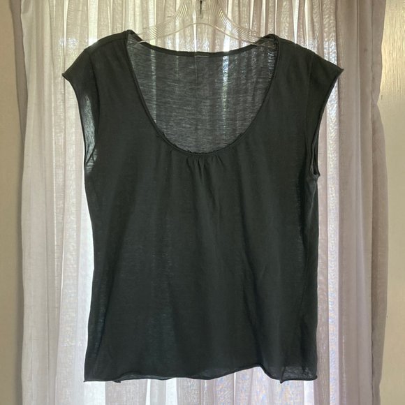 Boutique Cotton Tank Top with cap sleeves and raw hems - Size M/L - Light Blue - Picture 4 of 6